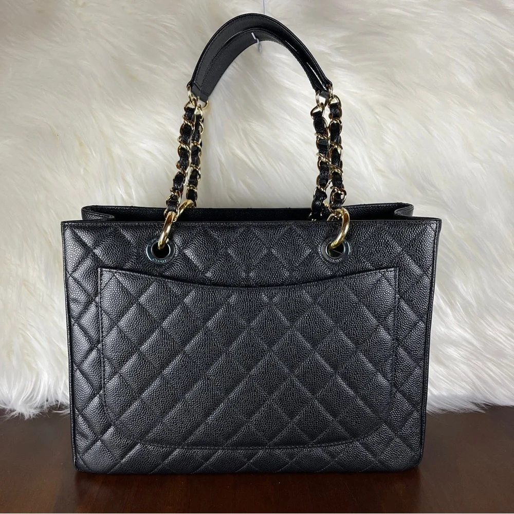 Chanel Black Caviar Grand Shopping Tote - Picture 2 of 16